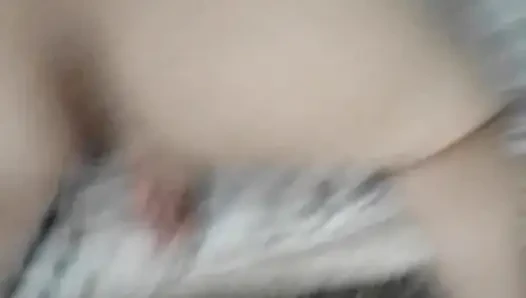 Büyük memeli üçlü anal seks