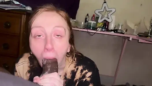 Mariecream sıkı şortu ham olarak parçalıyor
