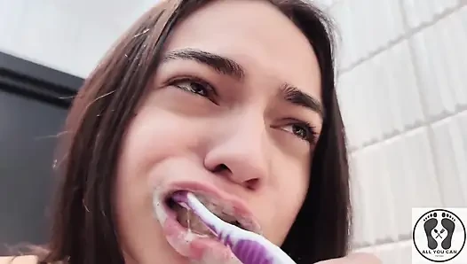4k diş hijyen uzmanı rutin ağız fetişi yakın çekim çıplak