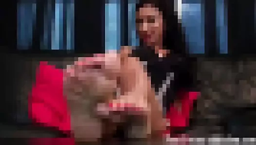 Sana hayalini kurduğun ayak işini verebilirim