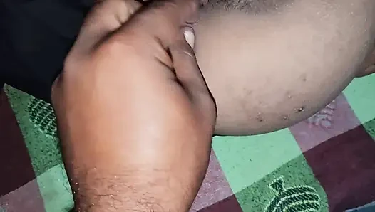 Bibi'nin götünü tekmelemek eğlenceliydi