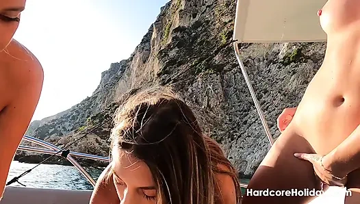 Teknede ateşli bakış açısı sikişi