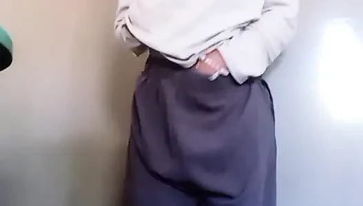 Komşum bugün benimle seks yapacak