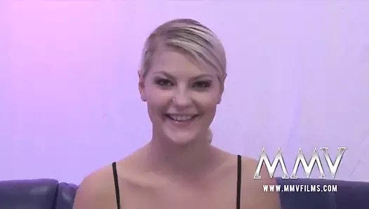 genç sevimli alman alır bir vurma