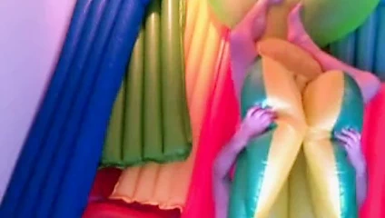 Şişme şişme eğlenceli sikiş