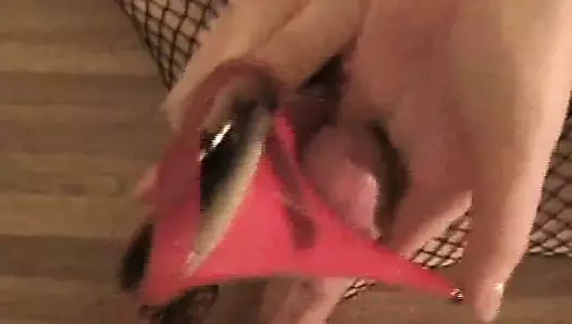 kırmızı topuklu ayakkabı işi