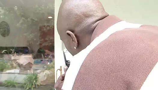 Alexandra Silk ve Scarlet Wild ile ırklararası video