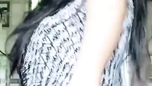 Bangladeşli sıcak kız dans