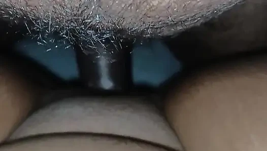 Hintli mallu doktor dün geceki partide hemşirenin tadını çıkardı