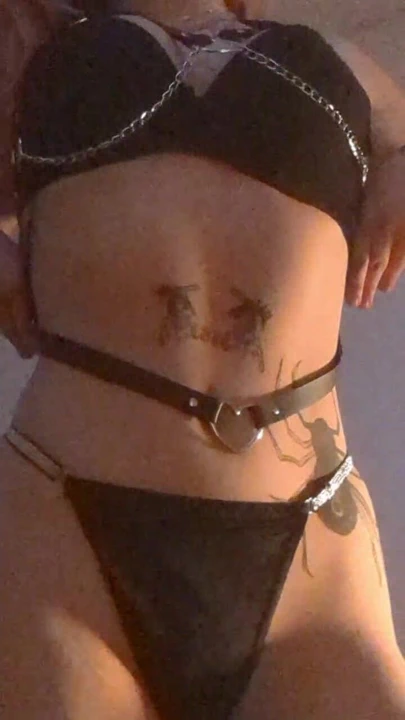 İç çamaşırımı beğendin mi?