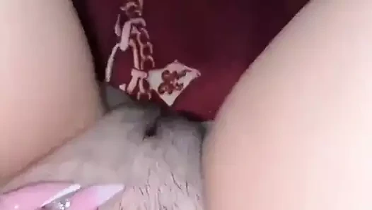 Usne apni chut ki pyas mere land ki photo dekh kr bujayi