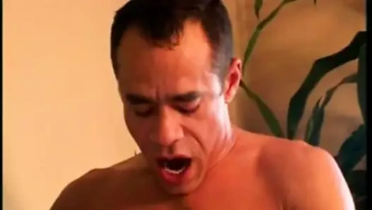 Seksi sarışın ofiste iş adamın horoz sürmek.