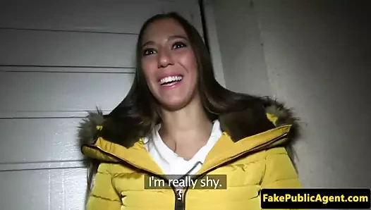 Pickedup euro amatör doggystyled ve spunked