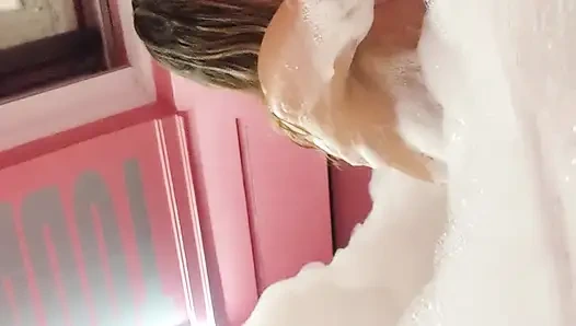 Zayıf Yalnız Hidro Çılgınlıkta Dick'i Almak İçin