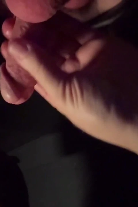 Gloryhole süt istasyonu