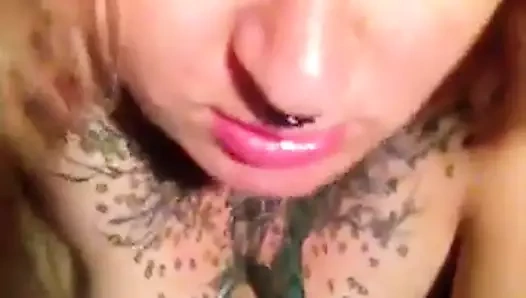 yüksek sesle emo kız sürme yapay penis