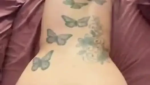 Fransız orta yaşlı seksi kadın büyük zenci yarağı tarafından sert sikiliyor