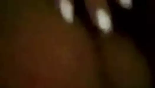 Pantremenh den isixazei to mount ths