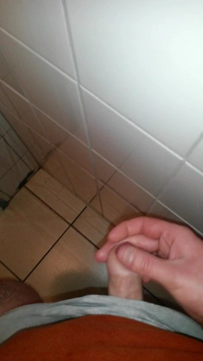 Duvara sünnetsiz boşalma