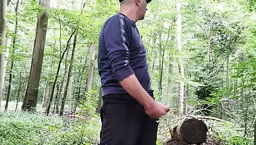 Döl temizdi, umarım büyük sperm mantarları 😂 şimdi orada büyüyor