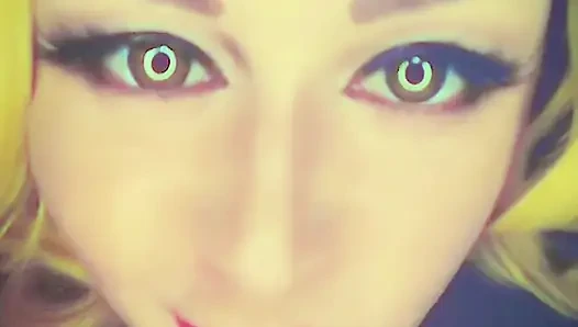 Lana Aka Tanrıça Lana ile işteki ilk günün.