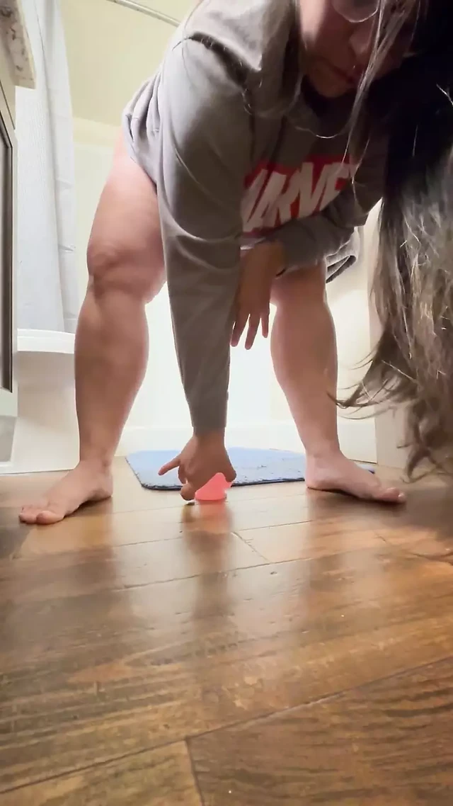 Big dick inside mommy