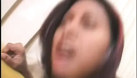 Yoğun Bir Orospu Kocaman Bir Aleti Emiyor (Film)