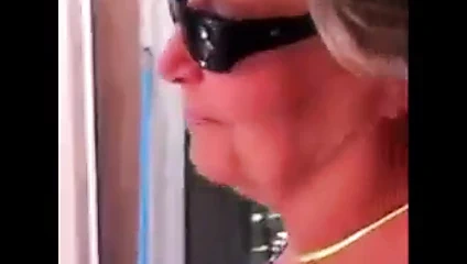 alaycı bir gilf ile takılmak