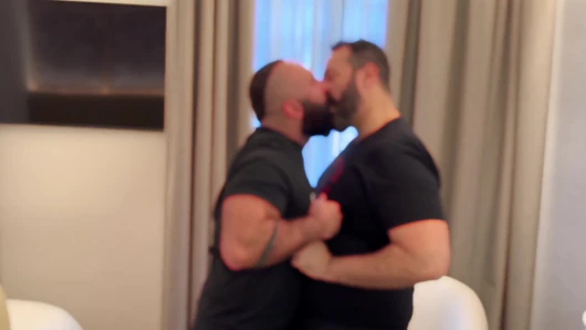 Harika Üçlü Harika Penisler