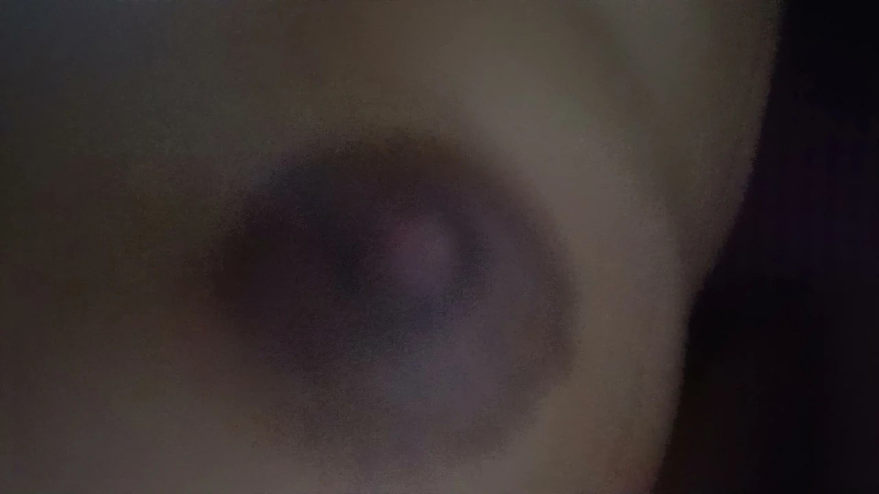 Üvey kız kardeşim dab içinde