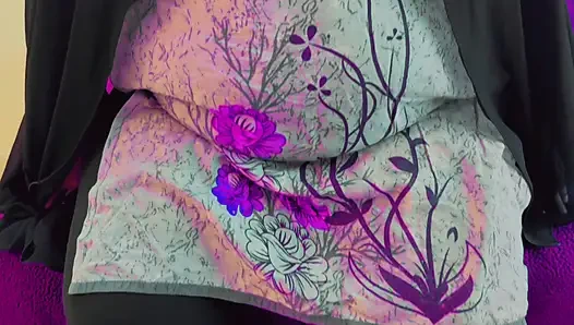 Üvey oğul otel odasında üvey annesinin ateşli orta yaşlı seksi kız arkadaşını sikiyor - Suudi büyük göt ve büyük göğüsler seksi - döl vahşi