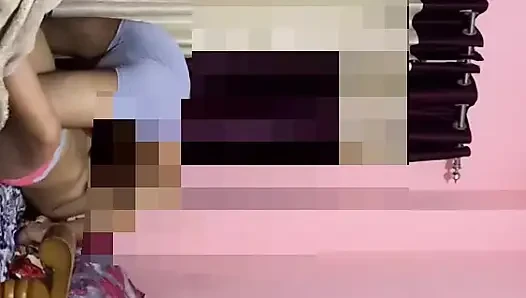 Yeni Nepal videosu. Budo ma xa maja aaiyo earkako ko budii lai daro haniyo'ya teklif ediyor. Otel odası ile komşu karısıyla