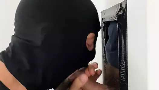 31yo beni onun kalın sikiyle tanıştırıyor