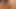 Esmer orta yaşlı seksi kadın kendini parmaklıyor ve sonra kalın yarağa biniyor