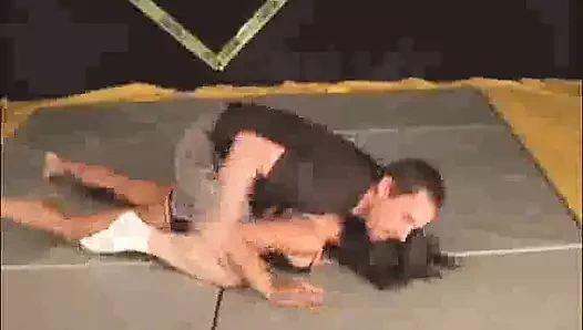 Van, fotoğrafçıya karşı 3.