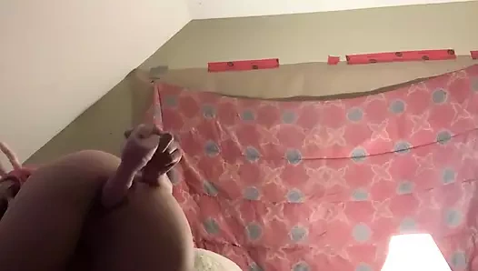 Bunun senin yarağın olduğunu hayal et