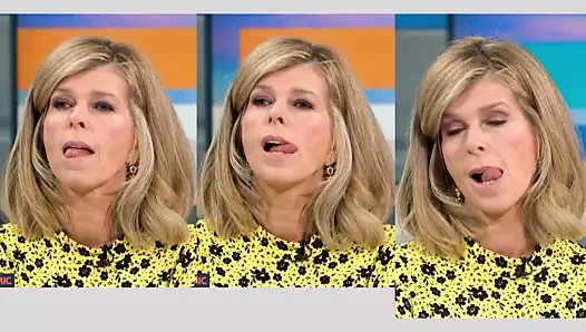 Dünyanın en seksi sarışın milf (orta yaşlı kadin) seni emmek istiyor!