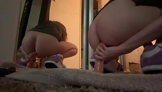 Amcık oyunu anal oyun ve sigara fetişi