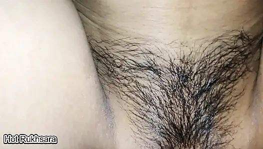 Hintli azgın yenge patronunu partiye davet etti ve partiden sonra sert seks yaptı