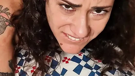 Aşırı anal dölleme yakın çekim - götüne boşalma ve aşırı ağrılı yüz tepkileri ile sert derin anal sikiş