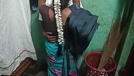 Hintli köylü spor öğretmeni ustanın sikişi