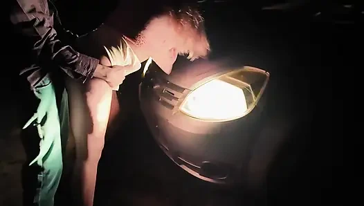 Güzel eşim Tinder'da yabancıyla uğraşıyor - Dogging -