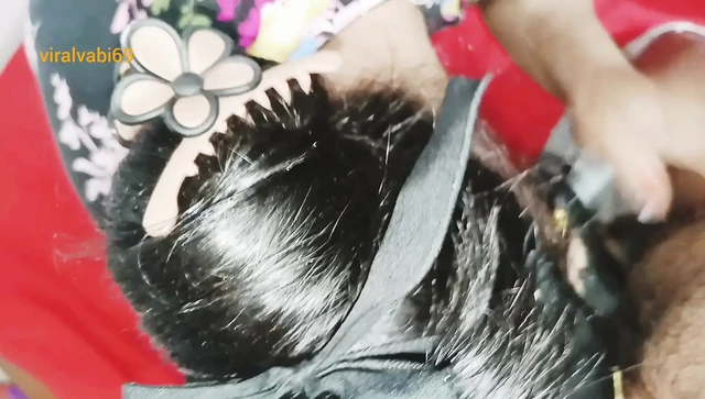 Bangladeşli kız erkek kardeşi ile tatlı anal seks yapıyor