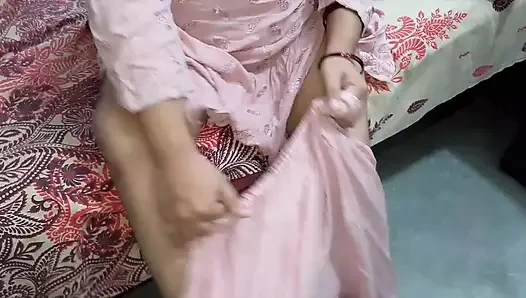 Hintli desi randi yenge xxx.