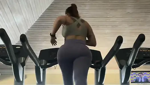 Spor salonunda Pazartesi motivasyonu