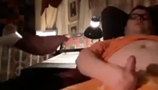 Chub üvey babasının arkasında gerizekalı