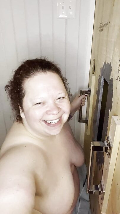 Annabelleleigh deepthroats bwc at gloryhole