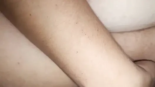 Beni evde boşalttı