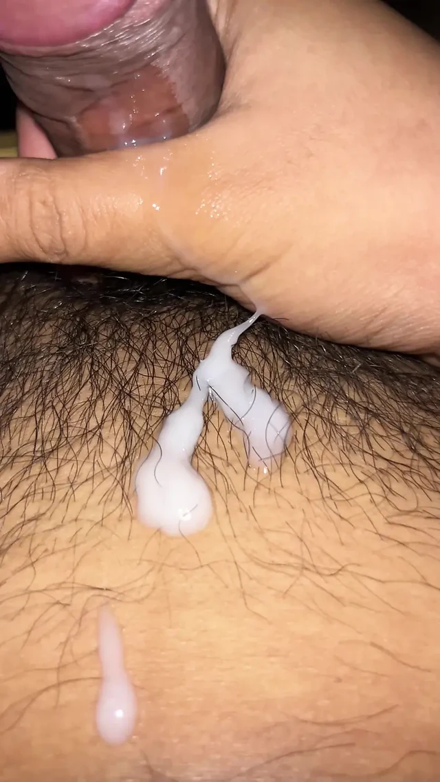 Boşalmadan sıkılana kadar mastürbasyon yapacağım.