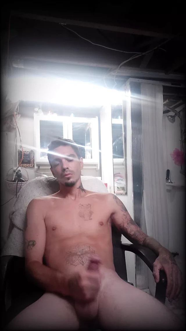 Jerk in the bathroom